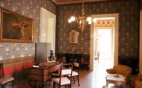 Palazzo Leuzzi B&B
